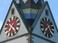 Turmuhr — Kirche Schleitheim SH (Copyright: Werner Näf, werner.naef@pfarrverein.ch)