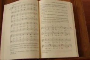 Kirchengesangbuch: RGB Reformiertes Gesangbuch (Foto: Andreas Schiffmann-Pf&auml;ffli)
